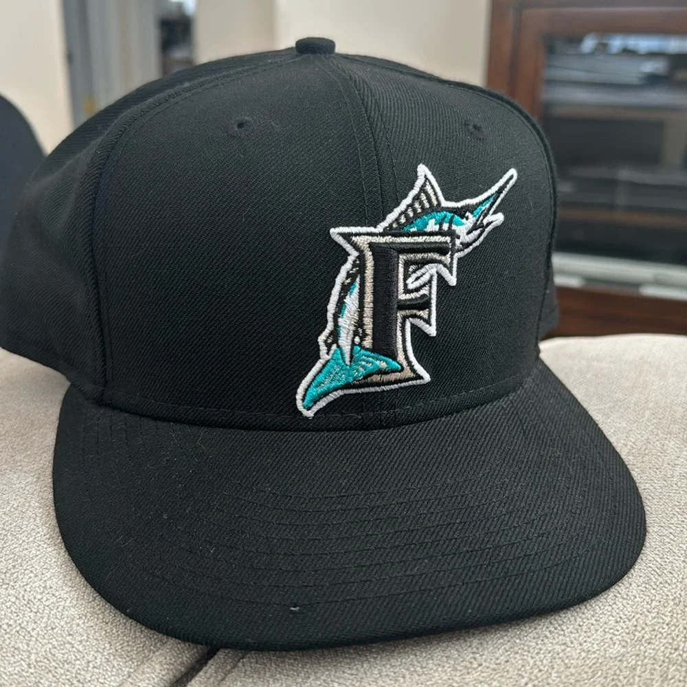 New Era Florida Marlins fitted - Picture 1 of 3